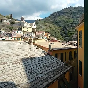 https://la-scala-vernazza.hotelitalianriviera.com