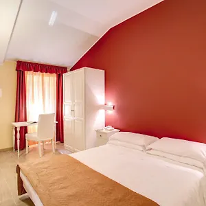 ** Konukevi Floor Navona İtalya
